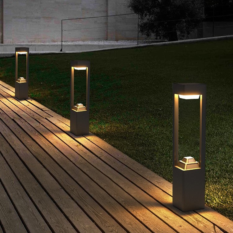 Solar Powered Outdoor Landscaping Path Lights by EP Light