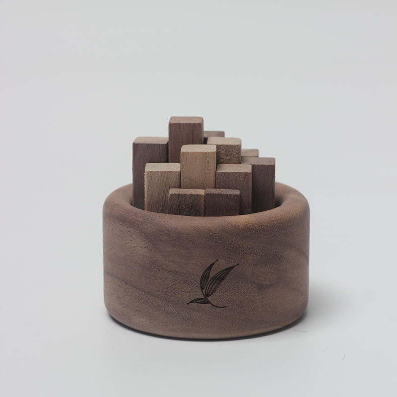Wood Diffuser - Black Walnut Wood - PALMOIRE