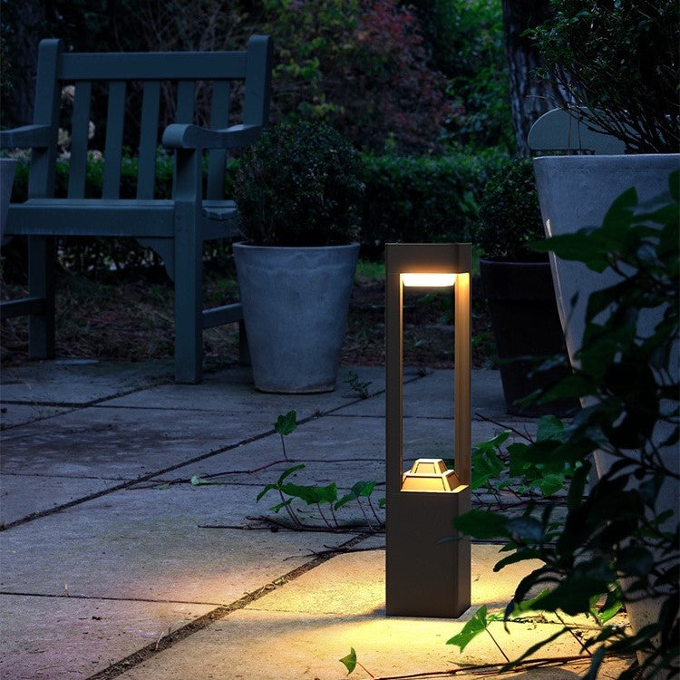 Solar Powered Outdoor Landscaping Path Lights by EP Light